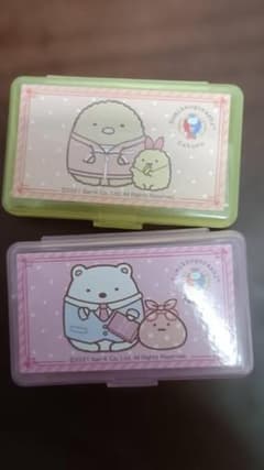 【本日限定価格】すみっコぐらし 小物ケース ゴム付き 2個セットのサムネイル