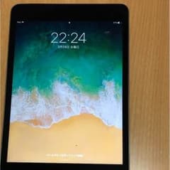 iPad mini4 ジャンク品 64ギガのサムネイル
