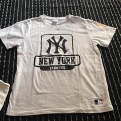 ニューヨークヤンキースTシャツのサムネイル