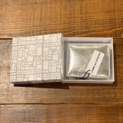 【新品・未使用】comme des garçons 財布 シルバーのサムネイル