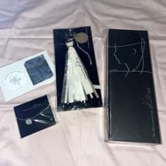 松島聡 個展コ。展/舞台赤シャツ グッズのサムネイル