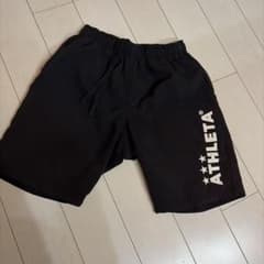 ATHLETA 黒 ハーフパンツ サイズ150 限定版のサムネイル