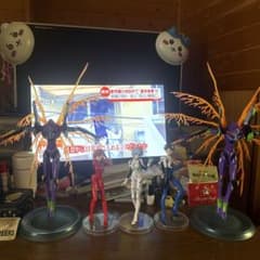 EVANGELIONのサムネイル