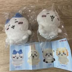 ちいかわ　お座りぬいぐるみ2 ハチワレ　ちいかわのサムネイル