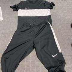 NIKE ナイキ　上下セットのサムネイル