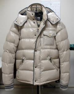 MONCLER BORROME（ボローメ）２のサムネイル