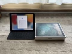 iPad Pro12.9インチ　256GB 第2世代　スマートキーボード付きのサムネイル