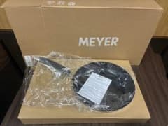 新品未使用MEYER スキレット 26cm 黒　フライパンのサムネイル