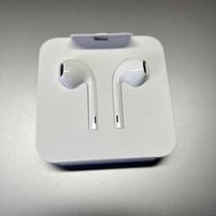 アップル純正イヤホンのサムネイル