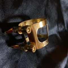 ヤマハ アルトサックス リガチャー 使用済みのサムネイル