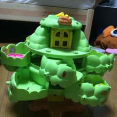こえだちゃん 木のおうちのサムネイル