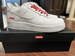 チ*ン様 Nike Air Force 1 Supreme ホワイトのサムネイル