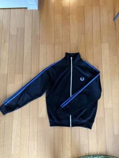 FRED PERRY トラックジャケット　Sのサムネイル