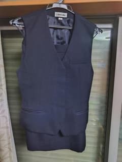 メルカリ市価格49000円→42800円DoCoMo 制服 ユニフォームのサムネイル