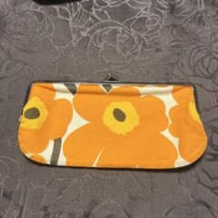 marimekko がま口ポーチ オレンジ 花柄のサムネイル