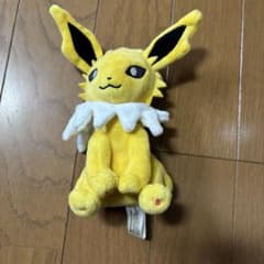 Pokémon Jolteon plush toy