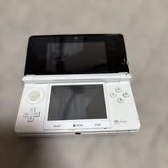 任天堂 Nintendo 3DS 本体 ホワイトのサムネイル