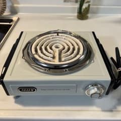 卓上電気コンロ(薄いくすみグリーン色)のサムネイル