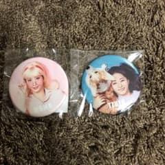 TWICE 缶バッチ 　2枚セットのサムネイル