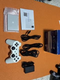PSVitaTVValue Pack 純正コントローラー 8GB 箱付き 完動品のサムネイル