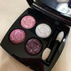 aai様専用CHANEL 限定アイシャドウ　レ　キャトル　オンブルのサムネイル