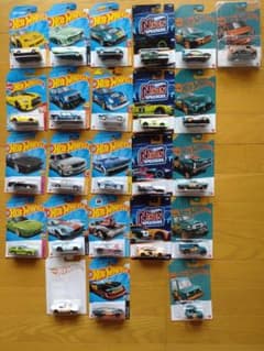ホットウィール　２４台　パール　ダッジバン　ネオンスピーダーズ　ヘルキャットのサムネイル