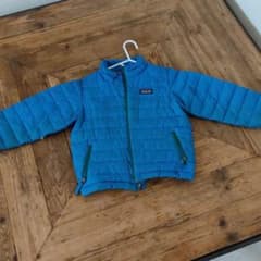 patagonia パタゴニア　ダウンジャケット　3Tのサムネイル