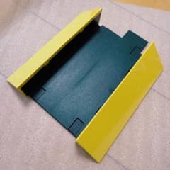 PS2 ヨーロピアン オートモービル ライト・イエロー 縦置きスタンドのサムネイル