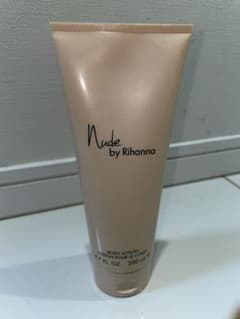 リアーナ ヌード ボディローション Rihanna 200mlのサムネイル
