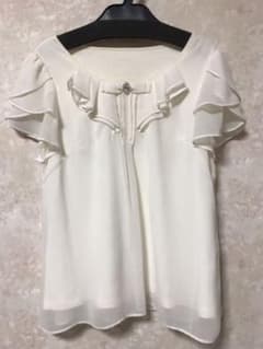 ■美品■レッセパッセ ビジュー付きブラウス カットソーのサムネイル