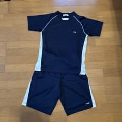 値下げ【美品】FILA スポーツ　テニスウェア 上下　セットアップ ネイビー Mのサムネイル