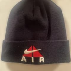NIKE AIR 刺繍ロゴ ニット帽 ビーニー ブラックのサムネイル