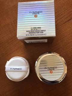 ライトフル C+ SPF 50 クイック フィニッシュ クッションのサムネイル