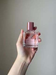 ZARA 香水　オールドパルファムのサムネイル