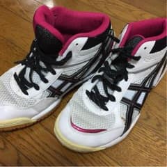 バレーボールシューズ asicsのサムネイル