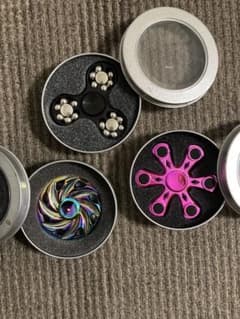 ハンドスピナー　三個セットのサムネイル