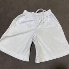 サッカーウェア　ハーフパンツ　130㎝のサムネイル