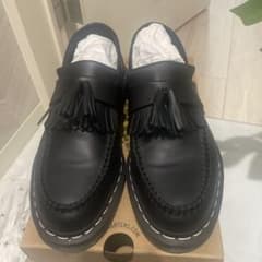 Dr. Martens ADRIANのサムネイル