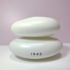 1945 ホワイト香水のサムネイル