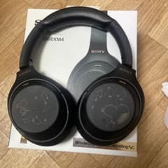 ワイヤレスヘッドホン WH-1000XM4 ブラック　スヌーピーのサムネイル
