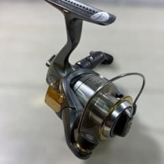 SHIMANO TWINPOWER 2500 スピニングリール　整理番号R144 SHIMANO TWINPOWER 2500 スピニングリール 整理番号R144 - メルカリ