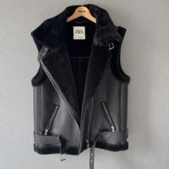ZARA ダブルフェイスベスト ベスト ムートン ブラック サイズS - メルカリ