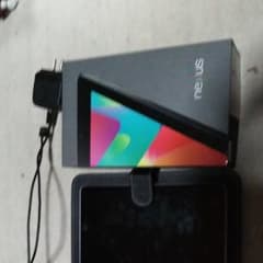 ネクサス７タブレットのサムネイル