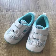 【アシックス】 サイズ13.5cmのサムネイル