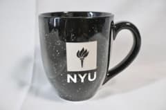 ニューヨーク大学（NYU）公式ビストロマグカップ - メルカリ