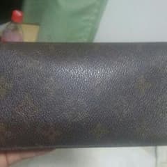 【正規品】ヴィトン二つ折り財布のサムネイル