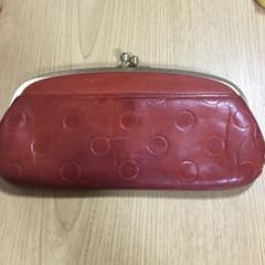 ドット柄がま口長財布です。のサムネイル