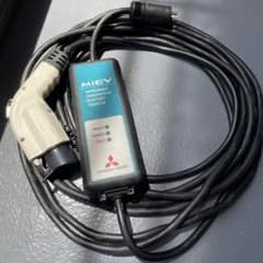 純正三菱EV200V用電源ケーブルのサムネイル