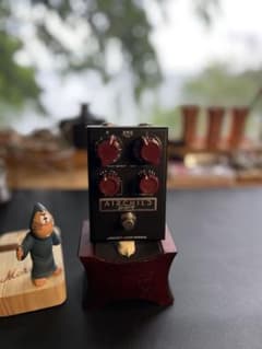J. Rockett Audio Designs AIRCHILDのサムネイル