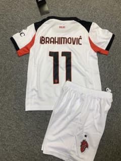 160cm イブラヒモビッチ　ACミラン子供サッカーシャツナップザックセットのサムネイル